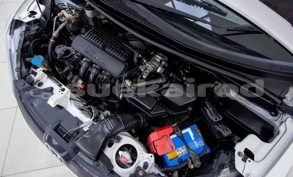 ซื้อ รถมือสอง Honda Jazz ขาว รถยนต์ ใน %{เมือง} ใน สมุทรสาคร ซื้อ รถมือสอง Honda Jazz ขาว รถยนต์ ใน %{เมือง} ใน สมุทรสาคร