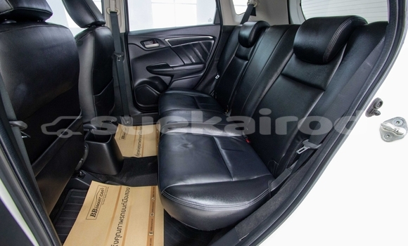 ซื้อ รถมือสอง Honda Jazz ขาว รถยนต์ ใน %{เมือง} ใน สมุทรสาคร ซื้อ รถมือสอง Honda Jazz ขาว รถยนต์ ใน %{เมือง} ใน สมุทรสาคร