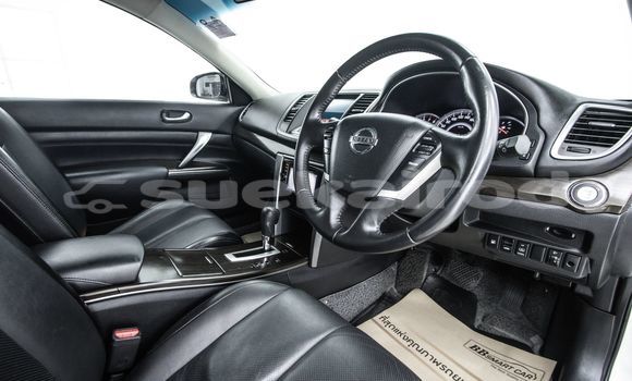 Buy Used Nissan Teana White Car in Bangkok in Bangkok Buy Used Nissan Teana White Car in Bangkok in Bangkok