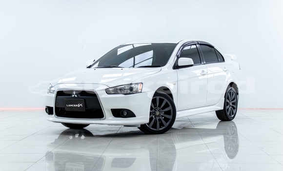 ซื้อ รถมือสอง Mitsubishi Lancer ขาว รถยนต์ ใน %{เมือง} ใน สมุทรสาคร
