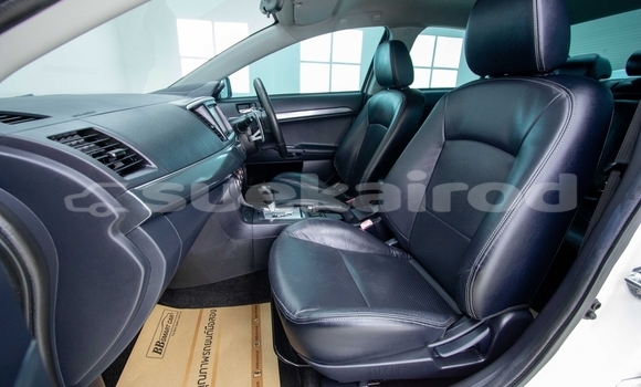 Buy Used Mitsubishi Lancer White Car in Samut Sakhon in Samut Sakhon Buy Used Mitsubishi Lancer White Car in Samut Sakhon in Samut Sakhon