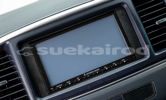 Buy Used Mitsubishi Lancer White Car in Samut Sakhon in Samut Sakhon Buy Used Mitsubishi Lancer White Car in Samut Sakhon in Samut Sakhon