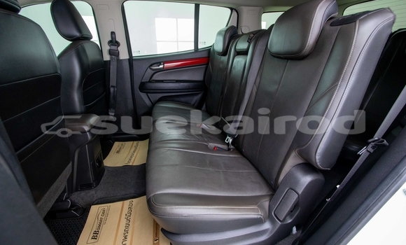 Buy Used Chevrolet TrailBlazer White Car in Samut Sakhon in Samut Sakhon Buy Used Chevrolet TrailBlazer White Car in Samut Sakhon in Samut Sakhon