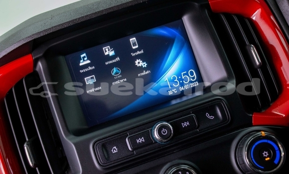 Buy Used Chevrolet TrailBlazer White Car in Samut Sakhon in Samut Sakhon Buy Used Chevrolet TrailBlazer White Car in Samut Sakhon in Samut Sakhon