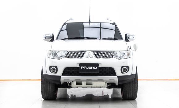 ซื้อ รถมือสอง Mitsubishi Pajero ขาว รถยนต์ ใน %{เมือง} ใน กรุงเทพมหานคร ซื้อ รถมือสอง Mitsubishi Pajero ขาว รถยนต์ ใน %{เมือง} ใน กรุงเทพมหานคร
