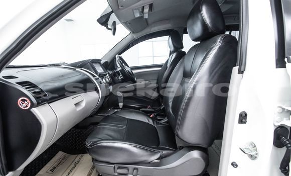 ซื้อ รถมือสอง Mitsubishi Pajero ขาว รถยนต์ ใน %{เมือง} ใน กรุงเทพมหานคร ซื้อ รถมือสอง Mitsubishi Pajero ขาว รถยนต์ ใน %{เมือง} ใน กรุงเทพมหานคร