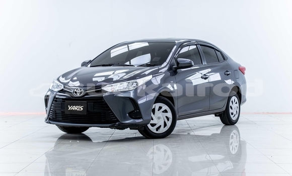 ซื้อ รถมือสอง Toyota Yaris อื่น ๆ รถยนต์ ใน %{เมือง} ใน สมุทรสาคร