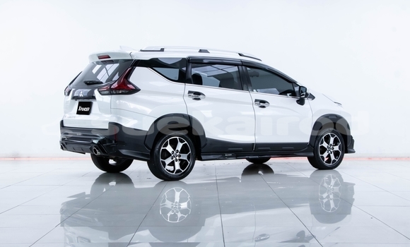 ซื้อ รถมือสอง Mitsubishi Xpander ขาว รถยนต์ ใน %{เมือง} ใน นนทบุรี ซื้อ รถมือสอง Mitsubishi Xpander ขาว รถยนต์ ใน %{เมือง} ใน นนทบุรี