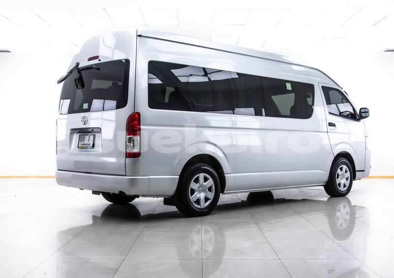 Big with watermark toyota commuter bangkok bangkok 64500