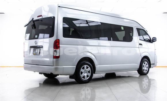 Buy Used Toyota Commuter Other Car in Bangkok in Bangkok Buy Used Toyota Commuter Other Car in Bangkok in Bangkok