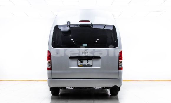 Buy Used Toyota Commuter Other Car in Bangkok in Bangkok Buy Used Toyota Commuter Other Car in Bangkok in Bangkok