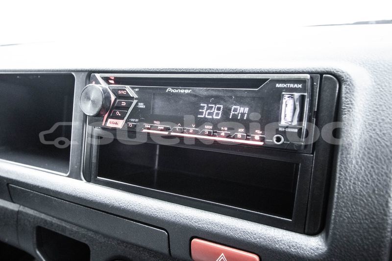 Big with watermark toyota commuter bangkok bangkok 64500