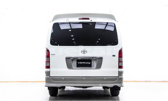 Buy Used Toyota Ventury White Car in Bangkok in Bangkok Buy Used Toyota Ventury White Car in Bangkok in Bangkok