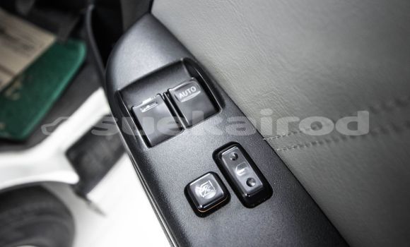 Buy Used Toyota Ventury White Car in Bangkok in Bangkok Buy Used Toyota Ventury White Car in Bangkok in Bangkok