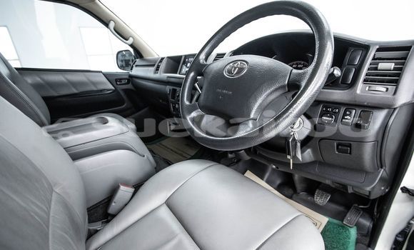 Buy Used Toyota Ventury White Car in Bangkok in Bangkok Buy Used Toyota Ventury White Car in Bangkok in Bangkok