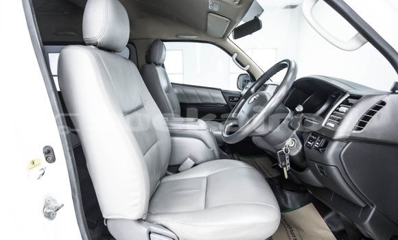 Buy Used Toyota Ventury White Car in Bangkok in Bangkok Buy Used Toyota Ventury White Car in Bangkok in Bangkok