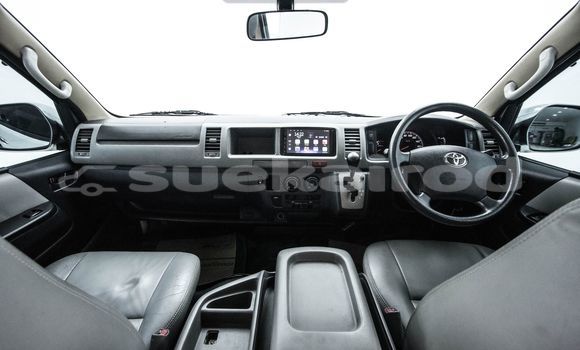 Buy Used Toyota Ventury White Car in Bangkok in Bangkok Buy Used Toyota Ventury White Car in Bangkok in Bangkok