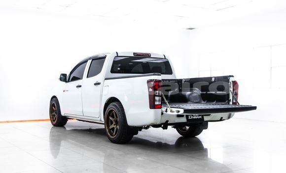 Buy Used Isuzu D-Max White Car in Bangkok in Bangkok Buy Used Isuzu D-Max White Car in Bangkok in Bangkok