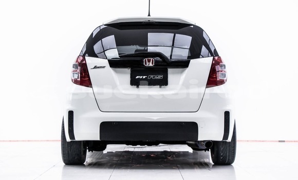 ซื้อ รถมือสอง Honda Jazz ขาว รถยนต์ ใน %{เมือง} ใน กรุงเทพมหานคร ซื้อ รถมือสอง Honda Jazz ขาว รถยนต์ ใน %{เมือง} ใน กรุงเทพมหานคร