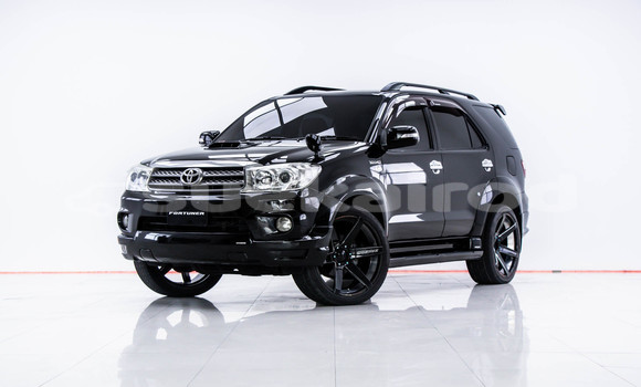 ซื้อ รถมือสอง Toyota Fortuner สีดำ รถยนต์ ใน %{เมือง} ใน กรุงเทพมหานคร ซื้อ รถมือสอง Toyota Fortuner สีดำ รถยนต์ ใน %{เมือง} ใน กรุงเทพมหานคร