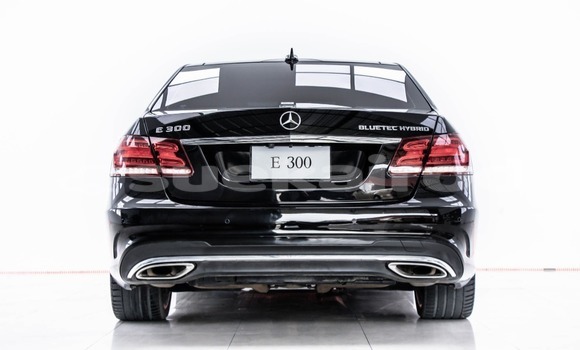 Buy Used Mercedes-Benz E-Classe Black Car in Bangkok in Bangkok Buy Used Mercedes-Benz E-Classe Black Car in Bangkok in Bangkok