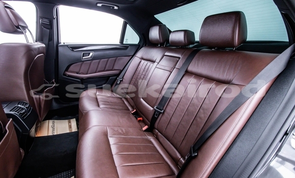 Buy Used Mercedes-Benz E-Classe Black Car in Bangkok in Bangkok Buy Used Mercedes-Benz E-Classe Black Car in Bangkok in Bangkok