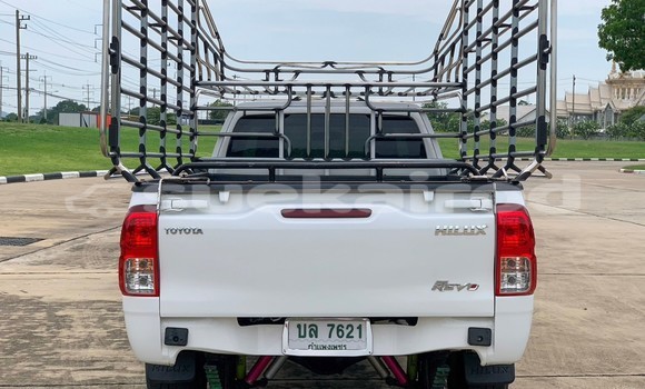 Buy Used Toyota Hiluxe Revo White Car in Nakhon Ratchasima in Nakhon Ratchasima Buy Used Toyota Hiluxe Revo White Car in Nakhon Ratchasima in Nakhon Ratchasima