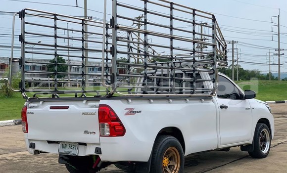 Buy Used Toyota Hiluxe Revo White Car in Nakhon Ratchasima in Nakhon Ratchasima Buy Used Toyota Hiluxe Revo White Car in Nakhon Ratchasima in Nakhon Ratchasima