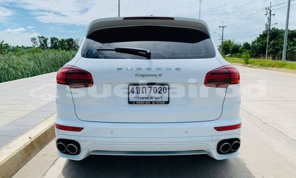 ซื้อ รถมือสอง Porsche Cayenne ขาว รถยนต์ ใน %{เมือง} ใน กรุงเทพมหานคร ซื้อ รถมือสอง Porsche Cayenne ขาว รถยนต์ ใน %{เมือง} ใน กรุงเทพมหานคร