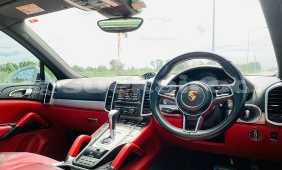 ซื้อ รถมือสอง Porsche Cayenne ขาว รถยนต์ ใน %{เมือง} ใน กรุงเทพมหานคร ซื้อ รถมือสอง Porsche Cayenne ขาว รถยนต์ ใน %{เมือง} ใน กรุงเทพมหานคร