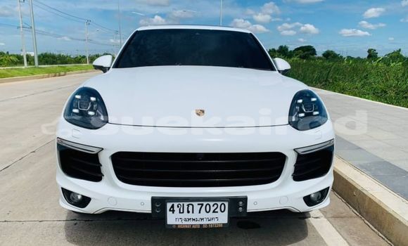 ซื้อ รถมือสอง Porsche Cayenne ขาว รถยนต์ ใน %{เมือง} ใน กรุงเทพมหานคร ซื้อ รถมือสอง Porsche Cayenne ขาว รถยนต์ ใน %{เมือง} ใน กรุงเทพมหานคร