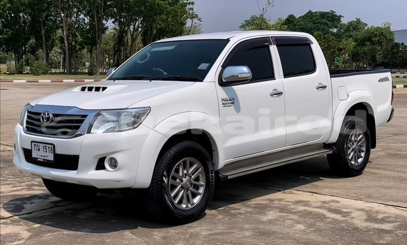 Buy Used Toyota Vigo White Car in Nakhon Ratchasima in Nakhon Ratchasima