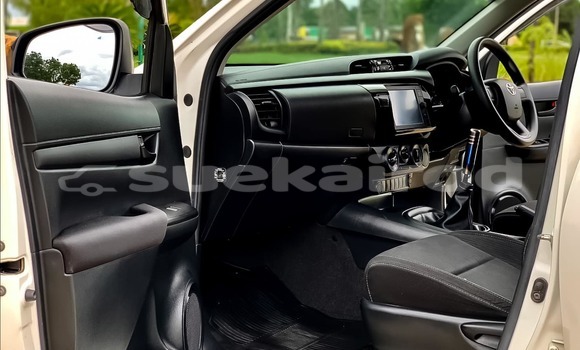 ซื้อ รถมือสอง Toyota Hiluxe Revo ขาว รถยนต์ ใน %{เมือง} ใน นครราชสีมา ซื้อ รถมือสอง Toyota Hiluxe Revo ขาว รถยนต์ ใน %{เมือง} ใน นครราชสีมา