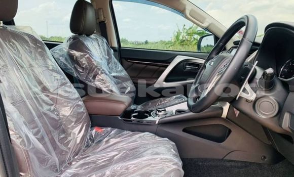 ซื้อ รถมือสอง Mitsubishi Pajero Sport ขาว รถยนต์ ใน %{เมือง} ใน กรุงเทพมหานคร ซื้อ รถมือสอง Mitsubishi Pajero Sport ขาว รถยนต์ ใน %{เมือง} ใน กรุงเทพมหานคร