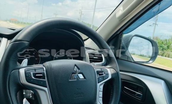 ซื้อ รถมือสอง Mitsubishi Pajero Sport ขาว รถยนต์ ใน %{เมือง} ใน กรุงเทพมหานคร ซื้อ รถมือสอง Mitsubishi Pajero Sport ขาว รถยนต์ ใน %{เมือง} ใน กรุงเทพมหานคร