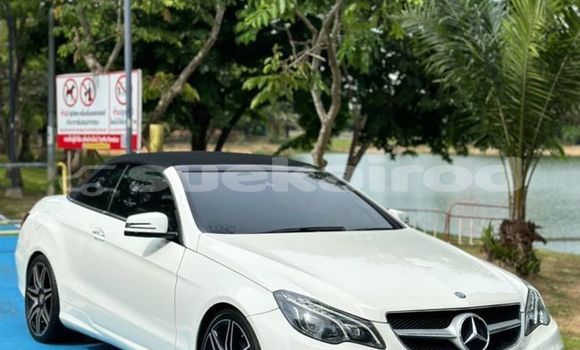 ซื้อ รถมือสอง Mercedes-Benz E-Classe ขาว รถยนต์ ใน %{เมือง} ใน กรุงเทพมหานคร ซื้อ รถมือสอง Mercedes-Benz E-Classe ขาว รถยนต์ ใน %{เมือง} ใน กรุงเทพมหานคร