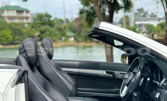 ซื้อ รถมือสอง Mercedes-Benz E-Classe ขาว รถยนต์ ใน %{เมือง} ใน กรุงเทพมหานคร ซื้อ รถมือสอง Mercedes-Benz E-Classe ขาว รถยนต์ ใน %{เมือง} ใน กรุงเทพมหานคร