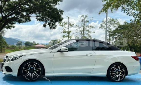 ซื้อ รถมือสอง Mercedes-Benz E-Classe ขาว รถยนต์ ใน %{เมือง} ใน กรุงเทพมหานคร ซื้อ รถมือสอง Mercedes-Benz E-Classe ขาว รถยนต์ ใน %{เมือง} ใน กรุงเทพมหานคร