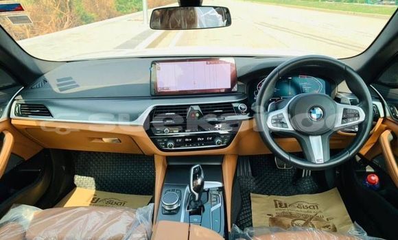 ซื้อ รถมือสอง BMW 5–Series ขาว รถยนต์ ใน %{เมือง} ใน กรุงเทพมหานคร ซื้อ รถมือสอง BMW 5–Series ขาว รถยนต์ ใน %{เมือง} ใน กรุงเทพมหานคร