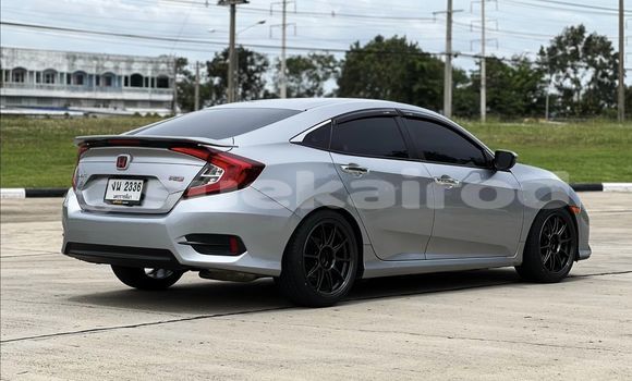 Buy Used Honda Civic Silver Car in Nakhon Ratchasima in Nakhon Ratchasima Buy Used Honda Civic Silver Car in Nakhon Ratchasima in Nakhon Ratchasima