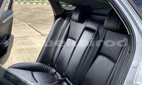 Buy Used Honda Civic Silver Car in Nakhon Ratchasima in Nakhon Ratchasima Buy Used Honda Civic Silver Car in Nakhon Ratchasima in Nakhon Ratchasima