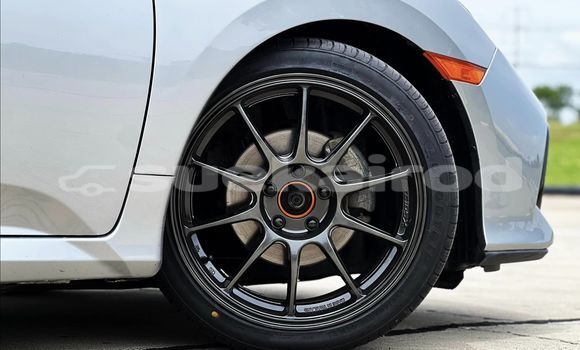 Buy Used Honda Civic Silver Car in Nakhon Ratchasima in Nakhon Ratchasima Buy Used Honda Civic Silver Car in Nakhon Ratchasima in Nakhon Ratchasima