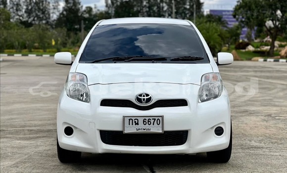 ซื้อ รถมือสอง Toyota Yaris ขาว รถยนต์ ใน %{เมือง} ใน นครราชสีมา ซื้อ รถมือสอง Toyota Yaris ขาว รถยนต์ ใน %{เมือง} ใน นครราชสีมา