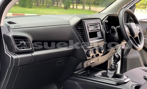 Buy Used Isuzu D-Max White Car in Nakhon Ratchasima in Nakhon Ratchasima Buy Used Isuzu D-Max White Car in Nakhon Ratchasima in Nakhon Ratchasima