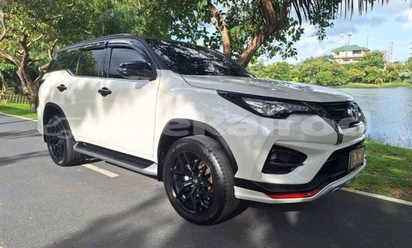 ซื้อ รถมือสอง Toyota Fortuner ขาว รถยนต์ ใน %{เมือง} ใน กรุงเทพมหานคร ซื้อ รถมือสอง Toyota Fortuner ขาว รถยนต์ ใน %{เมือง} ใน กรุงเทพมหานคร