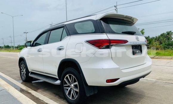 ซื้อ รถมือสอง Toyota Fortuner ขาว รถยนต์ ใน %{เมือง} ใน กรุงเทพมหานคร ซื้อ รถมือสอง Toyota Fortuner ขาว รถยนต์ ใน %{เมือง} ใน กรุงเทพมหานคร