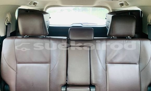 ซื้อ รถมือสอง Toyota Fortuner ขาว รถยนต์ ใน %{เมือง} ใน กรุงเทพมหานคร ซื้อ รถมือสอง Toyota Fortuner ขาว รถยนต์ ใน %{เมือง} ใน กรุงเทพมหานคร