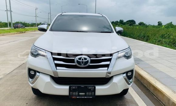 ซื้อ รถมือสอง Toyota Fortuner ขาว รถยนต์ ใน %{เมือง} ใน กรุงเทพมหานคร ซื้อ รถมือสอง Toyota Fortuner ขาว รถยนต์ ใน %{เมือง} ใน กรุงเทพมหานคร