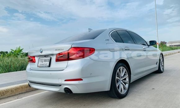 ซื้อ รถมือสอง BMW 5–Series เงิน รถยนต์ ใน %{เมือง} ใน กรุงเทพมหานคร ซื้อ รถมือสอง BMW 5–Series เงิน รถยนต์ ใน %{เมือง} ใน กรุงเทพมหานคร