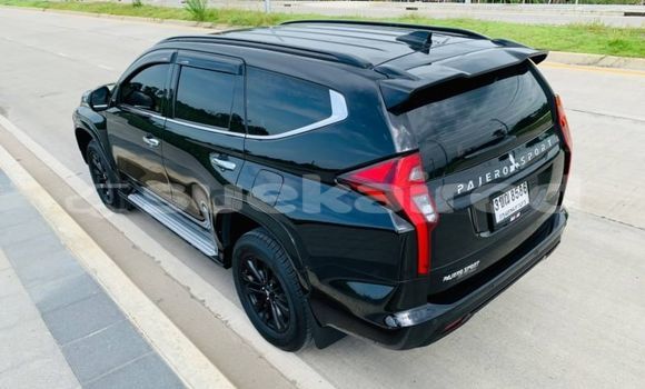 ซื้อ รถมือสอง Mitsubishi Pajero Sport สีดำ รถยนต์ ใน %{เมือง} ใน กรุงเทพมหานคร ซื้อ รถมือสอง Mitsubishi Pajero Sport สีดำ รถยนต์ ใน %{เมือง} ใน กรุงเทพมหานคร